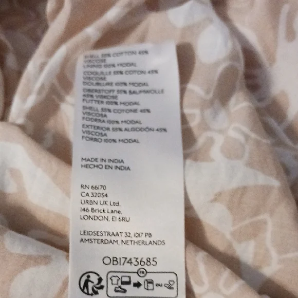 Anthropologie, light and feminine floral dress, blush pink, Size Large - Picture 6 of 6